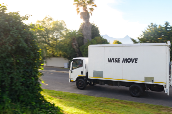 10 International Moving Tips For A Smooth Move Overseas