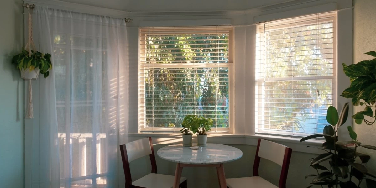 Curtains vs Blinds | Which Should You Choose?
