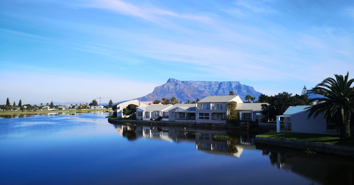 Need Temporary Accommodation While Moving to Cape Town?