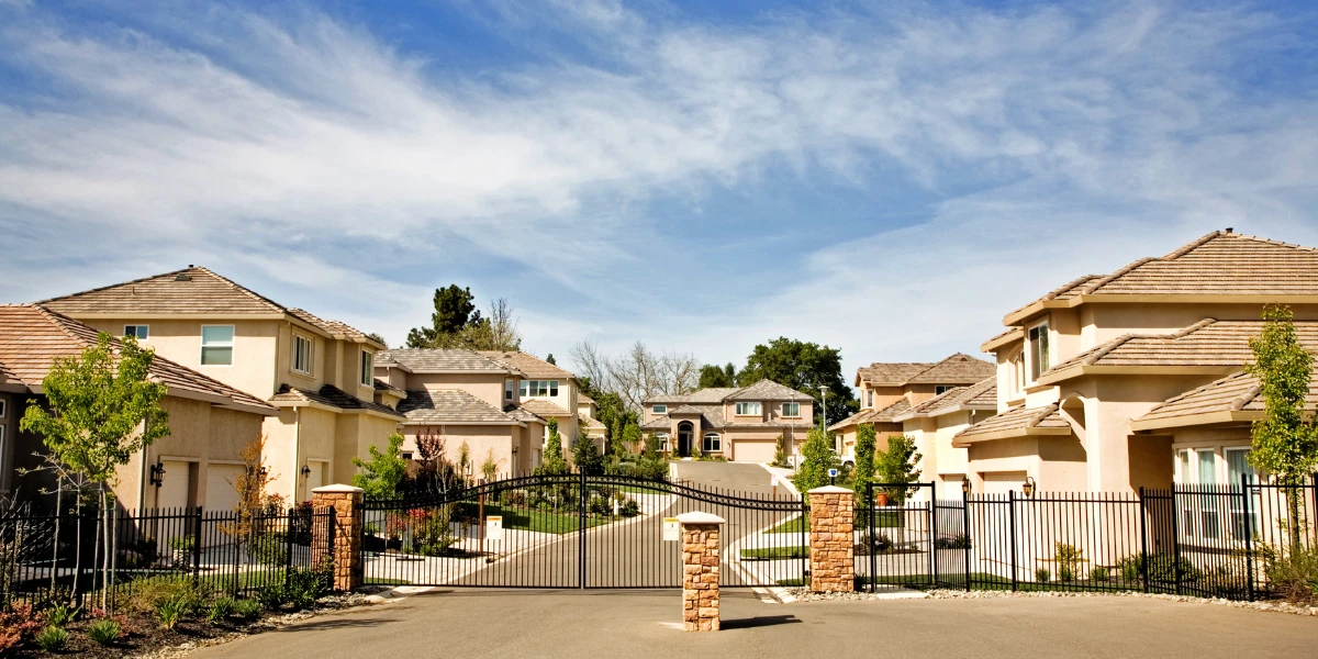 Are gated communities safe in South Africa