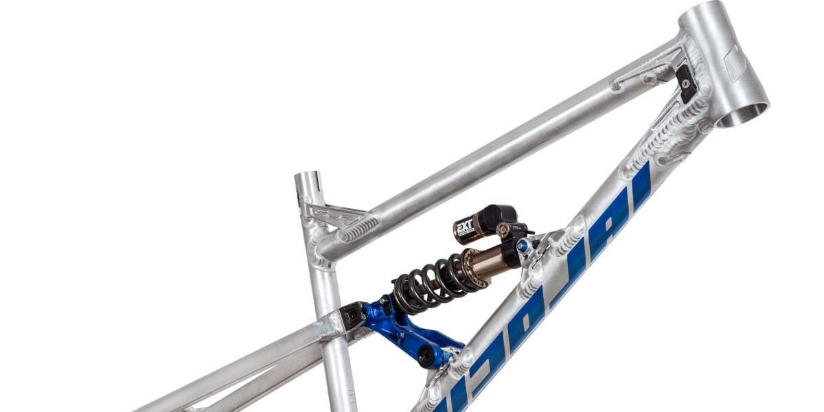 Is carbon worth it in a mountain bike?