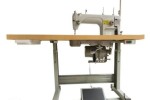 7 Industrial Sewing machines and 1 Steam iron (8)