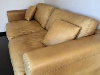 Queen sized with draws, 3-seater couch