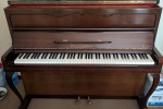 Gors & Kallmann upright piano