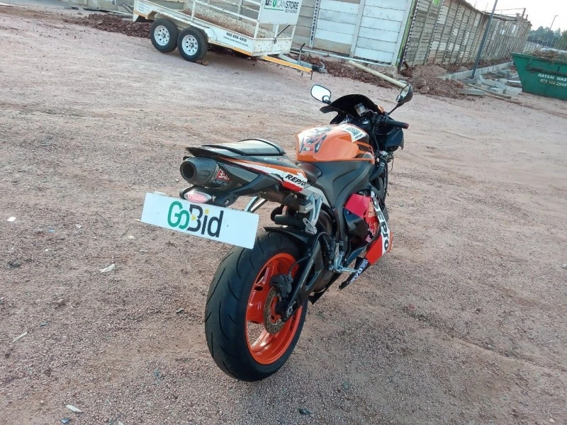 Motorcycle Honda Cbr 600 rr 2009