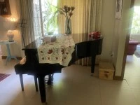 Yamaha baby grand piano