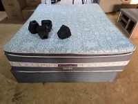 Queen Bed