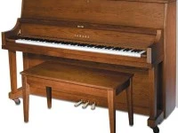 Upright piano