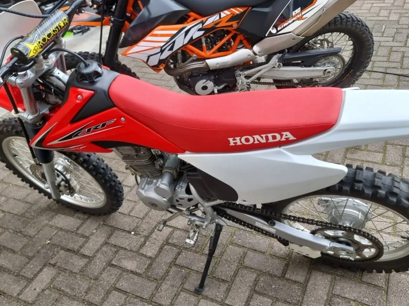 Motorcycle Honda CRX 230