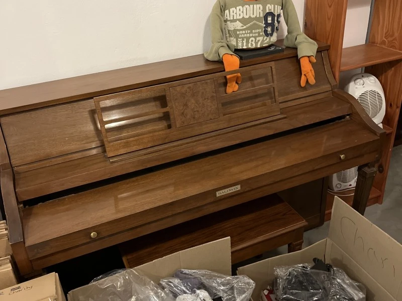 Baldwin acoustic upright piano