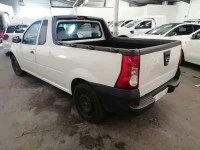 Nissan Np200