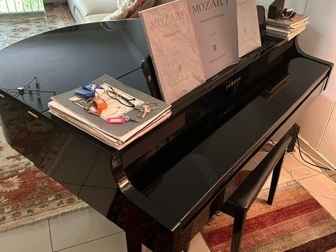 YAMAHA baby grand CLP465GP piano