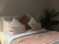 Queen bed