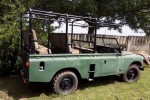 Land rover series 3 game viewer with frame