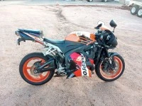 Motorcycle Honda Cbr 600 rr 2009