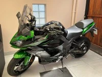 Motorcycle Kawasaki Ninja 1000SX