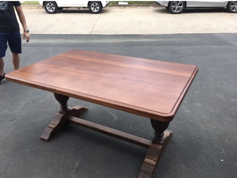 6 seater wooden dining room table, 8 boxes of 40cm x 40cm x 40cm