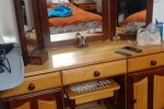 Dressing table