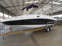 Motor boat Sensation 2200 deck