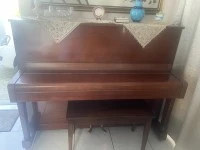 Yamaha piano