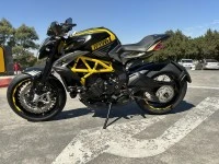 Motorcycle MV AGUSTA DRAGSTER 800 RR