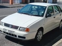 Volkswagen Polo playa 1.4i