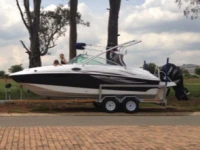 Motor boat Sensation 2200 deck