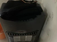 1 Queen bed,1 double bed, fridge,front loader washing machine, office ...