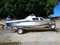 Motor boat cabin cruiser