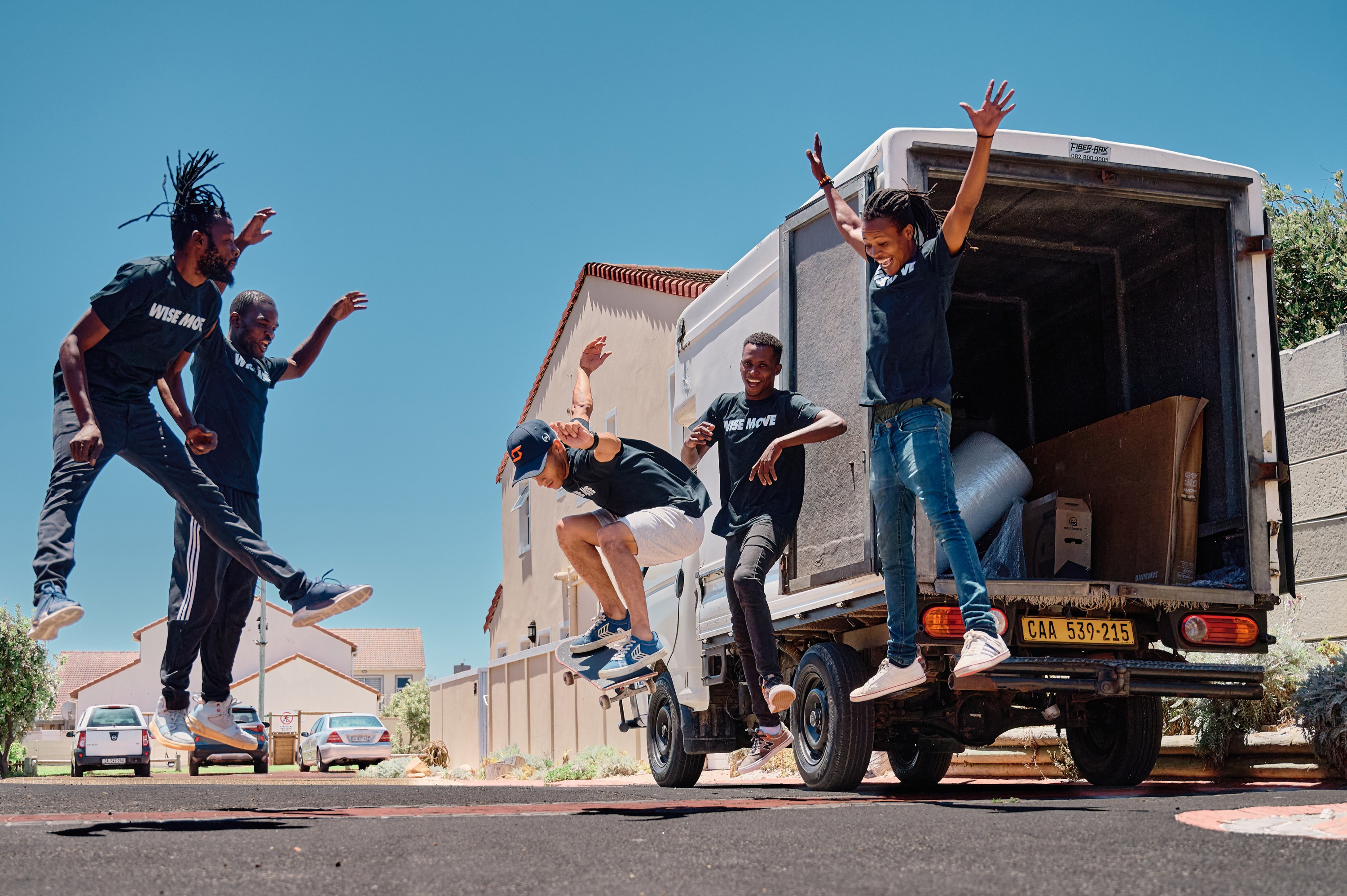 Wise Move moving team student relocations