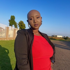 Sphumelele Ndlovu Sphumelele Ndlovu