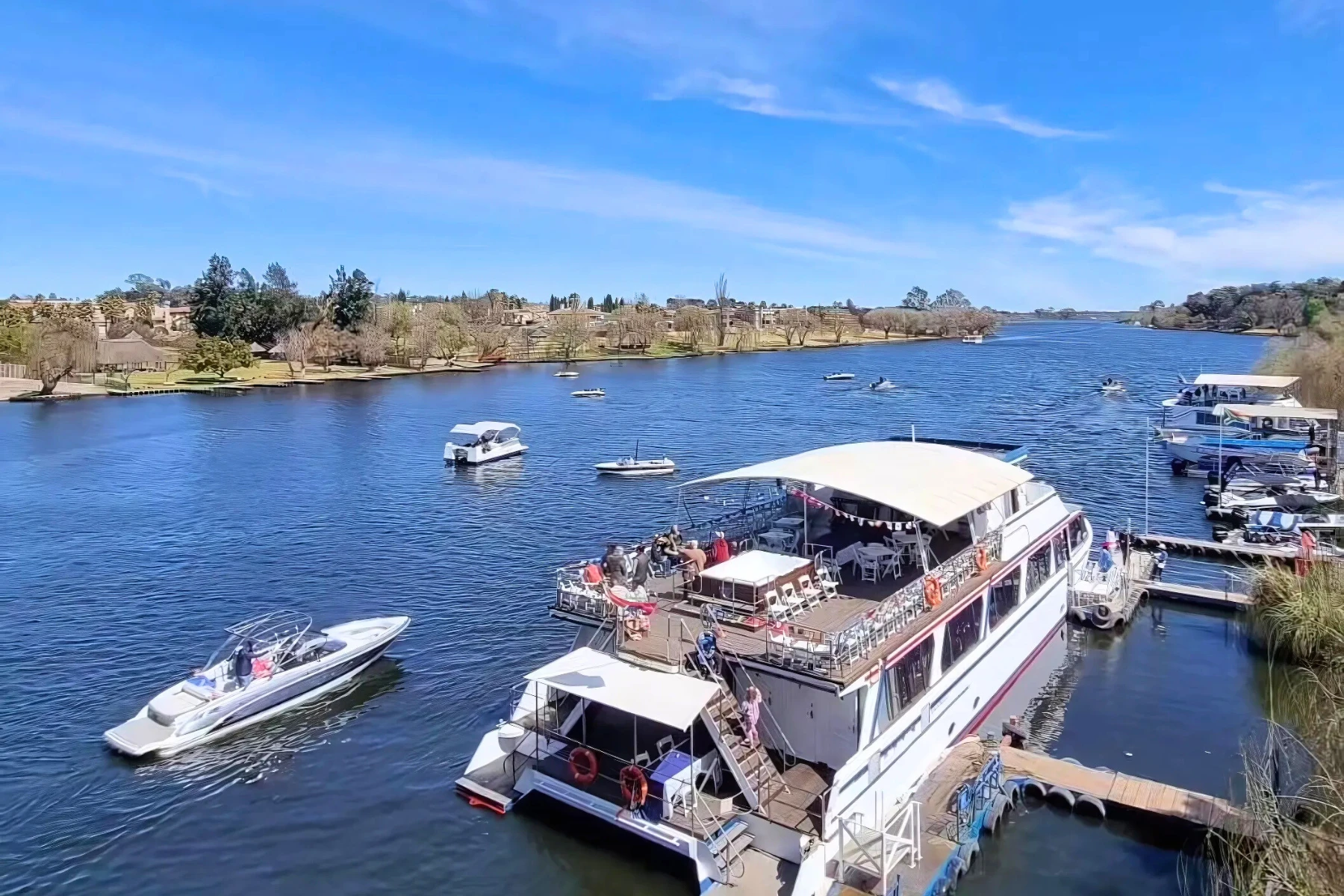 Vaal river boating and watersports