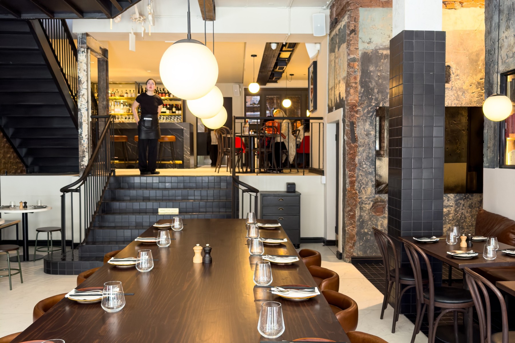 Cost of restaurant meals in Cape Town