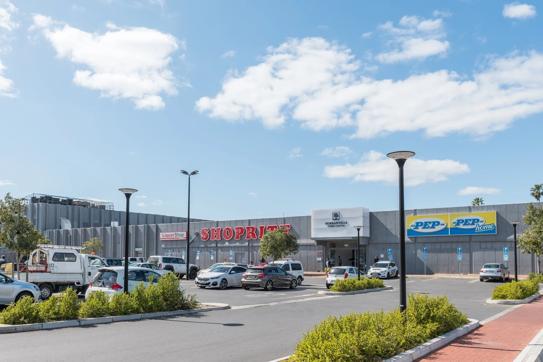 Shops and facilities Cape Town